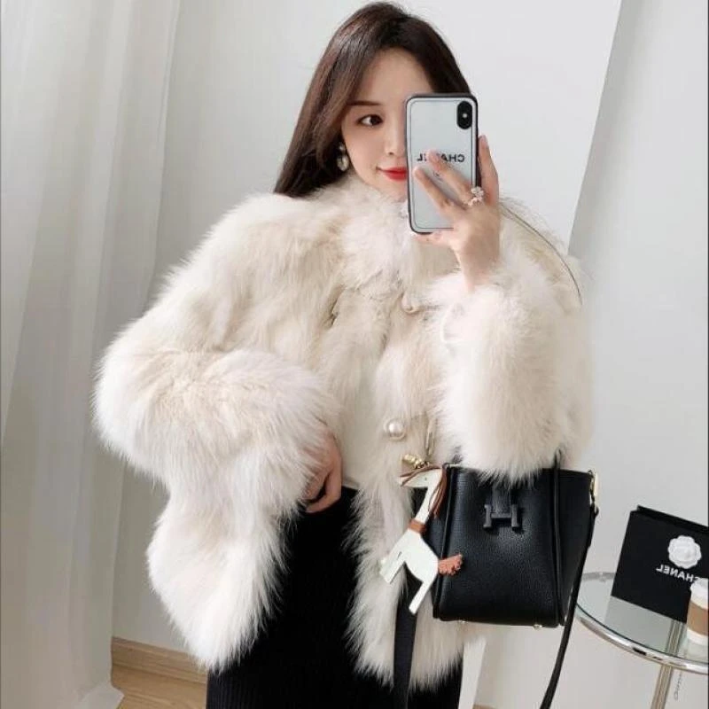2022年新款仿皮草珍珠扣皮毛一体机车短款毛毛外套女年轻款冬网红