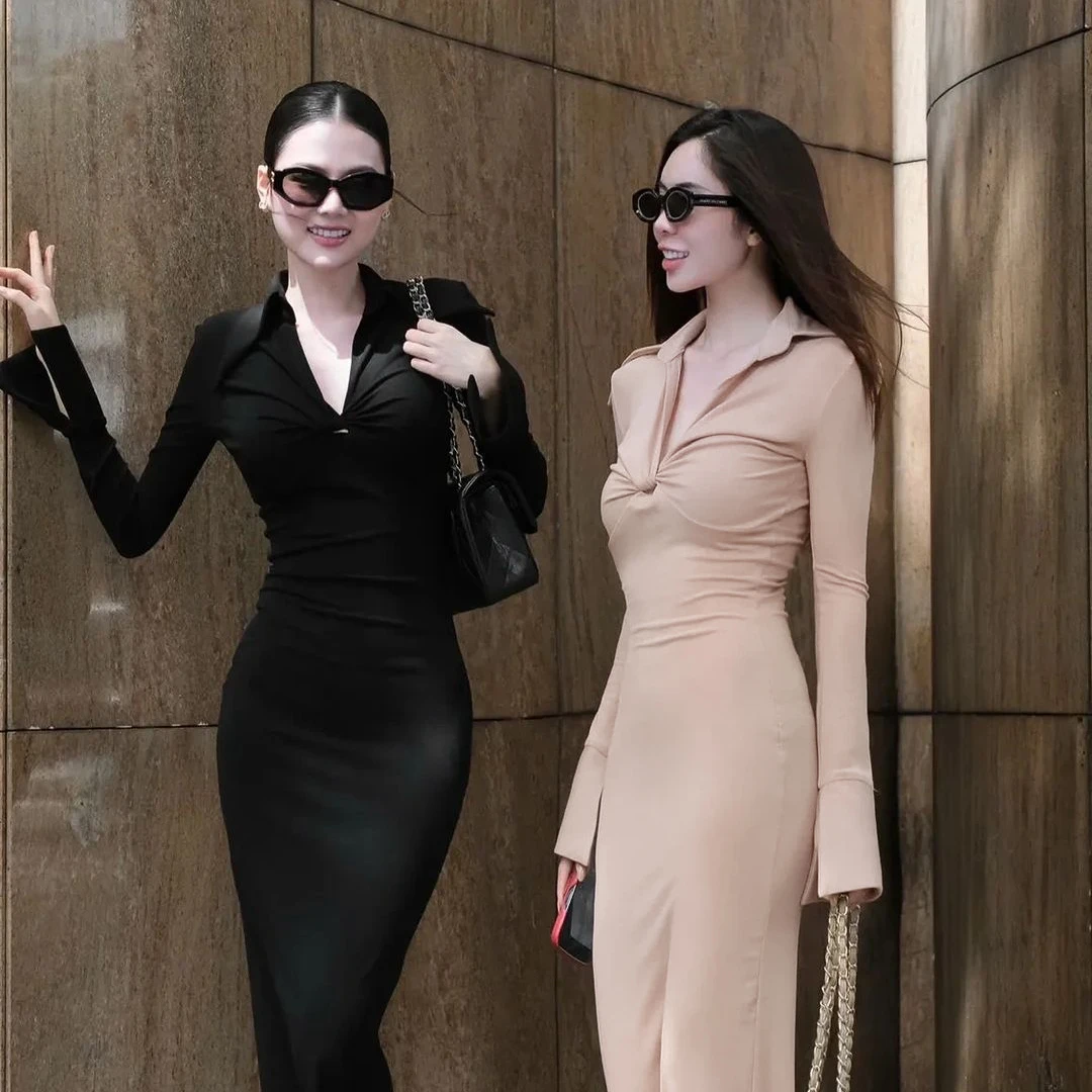 【简约风】秋季法式气质千金高级时尚纯色显腰扭结v领连衣裙女