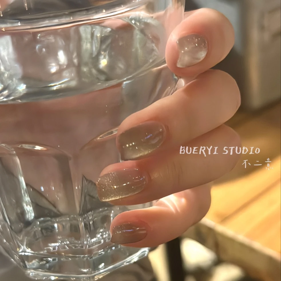 【白开水】夏季 水嫩嫩流行色 小灯泡 玻璃珠猫眼 纯手工穿戴甲