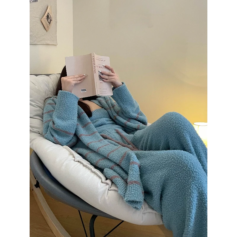 简约时尚条纹针织半边绒吊带睡衣女秋款加绒加厚保暖家居服三件套