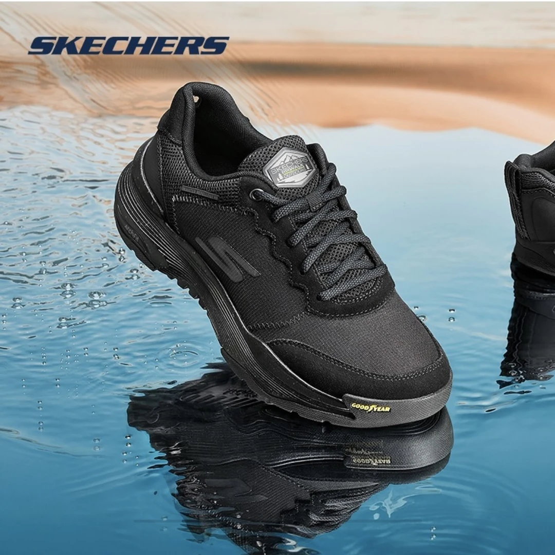 斯凯奇秋冬新款男士户外运动跑鞋舒适科技运动休闲鞋216463C