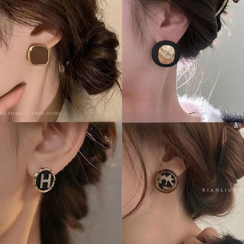 合金耳饰 复古豹纹布艺耳环新款爆款独特耳钉女高级感时尚耳饰女