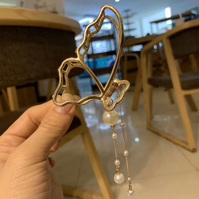 超仙甜美流苏吊坠抓夹百搭发夹后脑勺气质新款网红小众鲨鱼夹古风