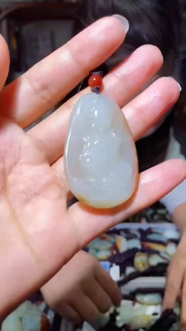 【闪购商品】和田玉颈饰未镶嵌1