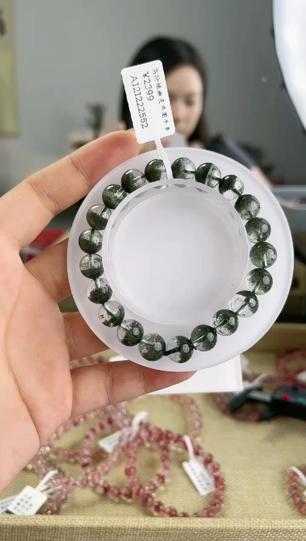 【闪购商品】水晶手串未镶嵌高阶绿幽灵单圈手串