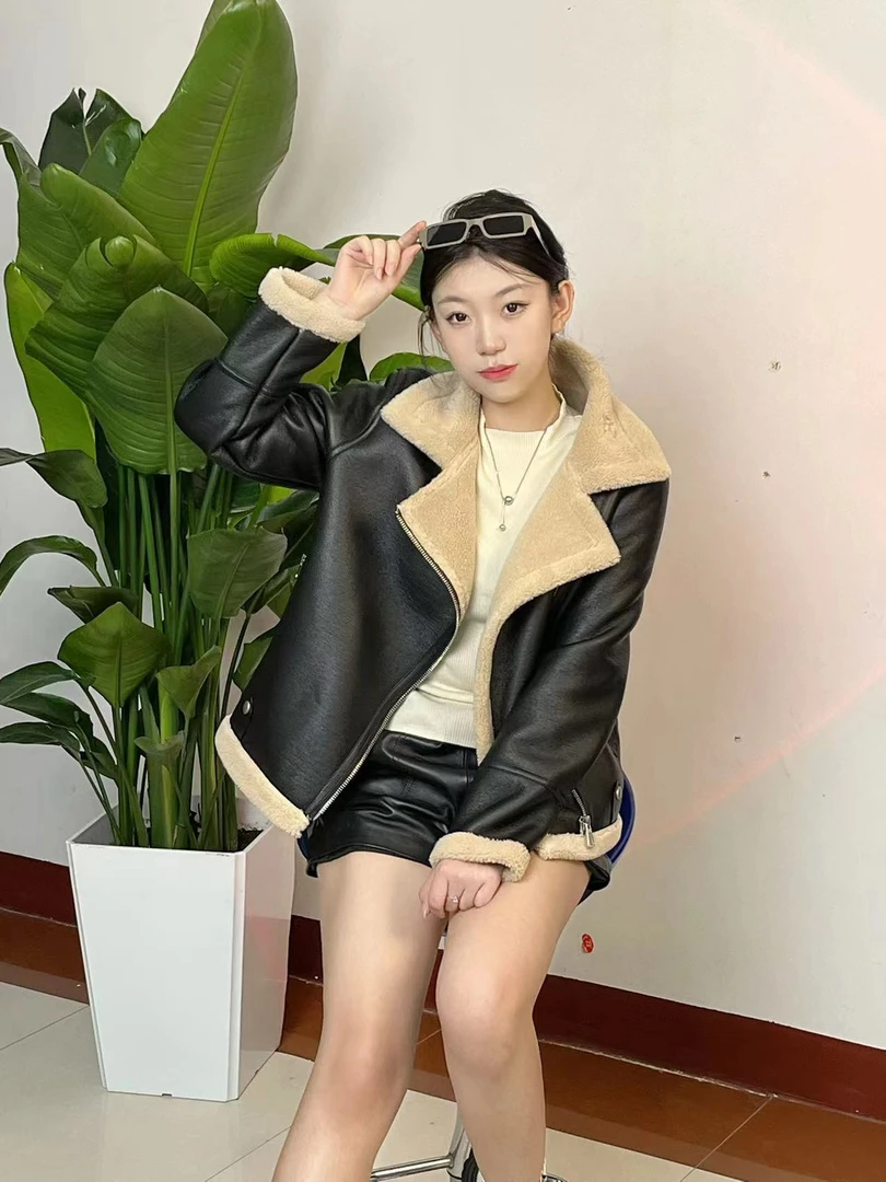 【瑕疵】休闲女士短款皮毛一体网红加厚女装8813