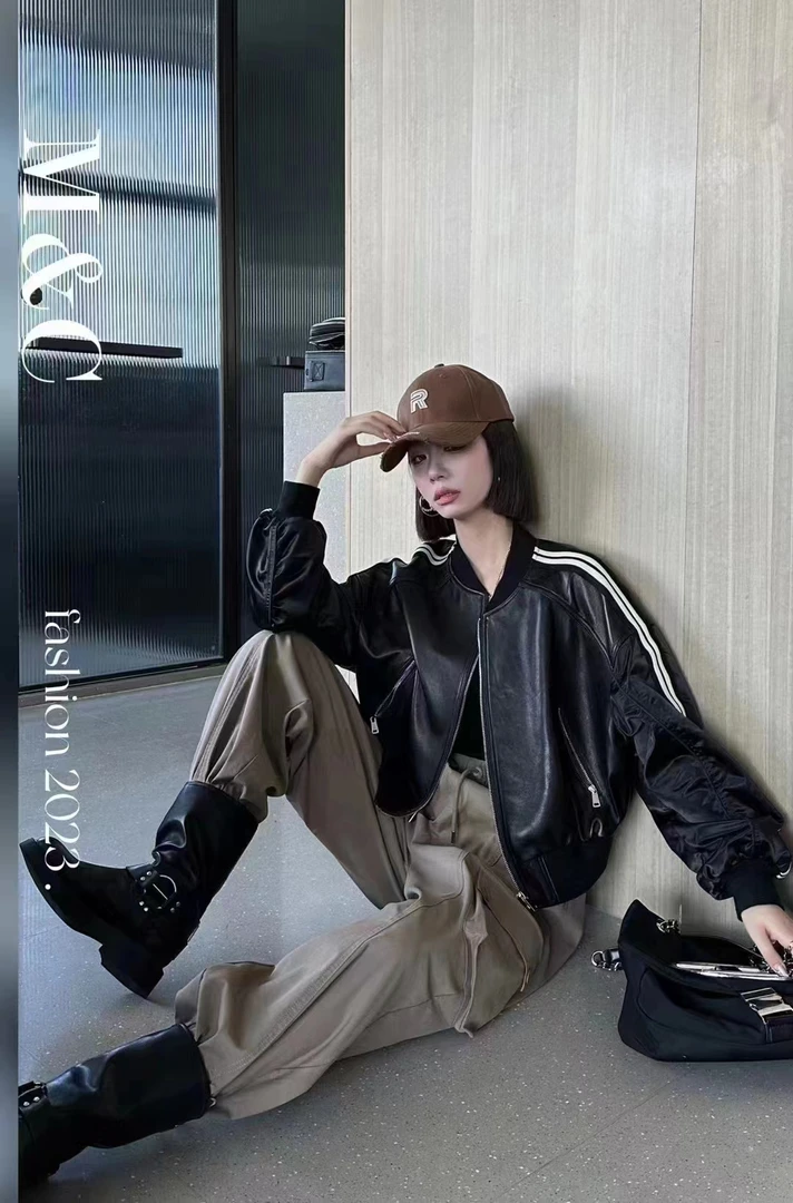 823宽松休闲黑色设计师百搭短款皮衣秋款重工网红时尚秋季