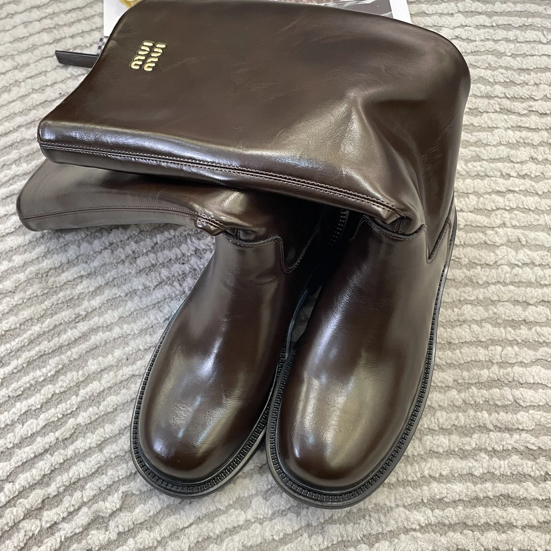 【叶子服饰】秋冬新款时尚中长筒靴0252