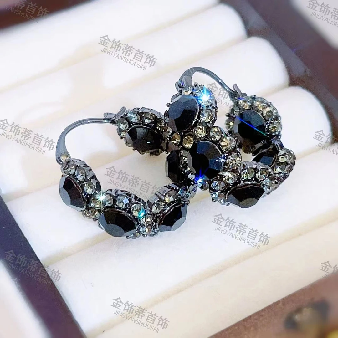 铜合金合成锆石耳饰 高级感时尚气质黑色简约百搭轻奢女耳环J706