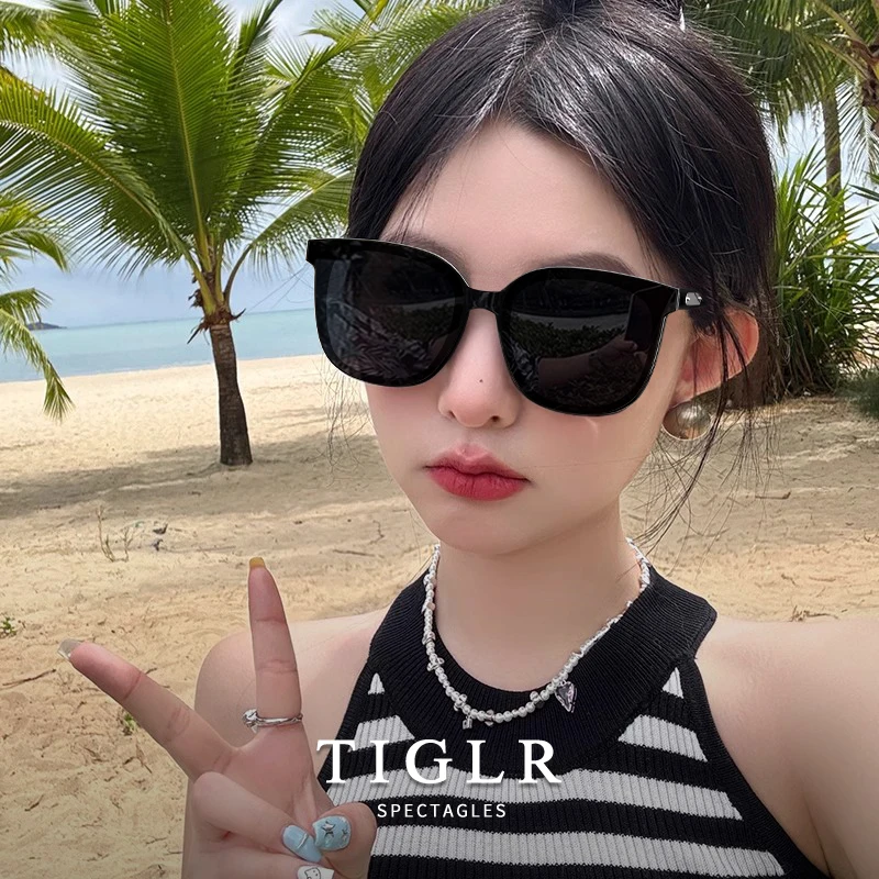 墨镜女款高级感防紫外线方圆脸显脸小开车专用女士高档太阳眼镜潮