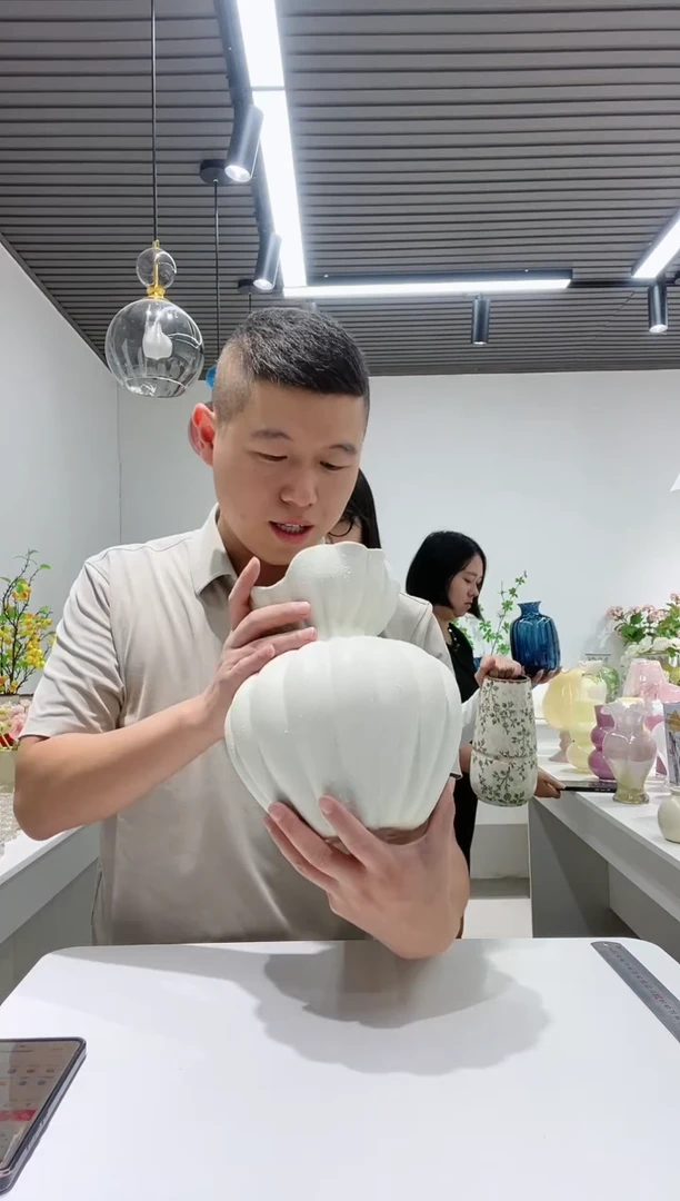 【闪购商品】235　花瓶