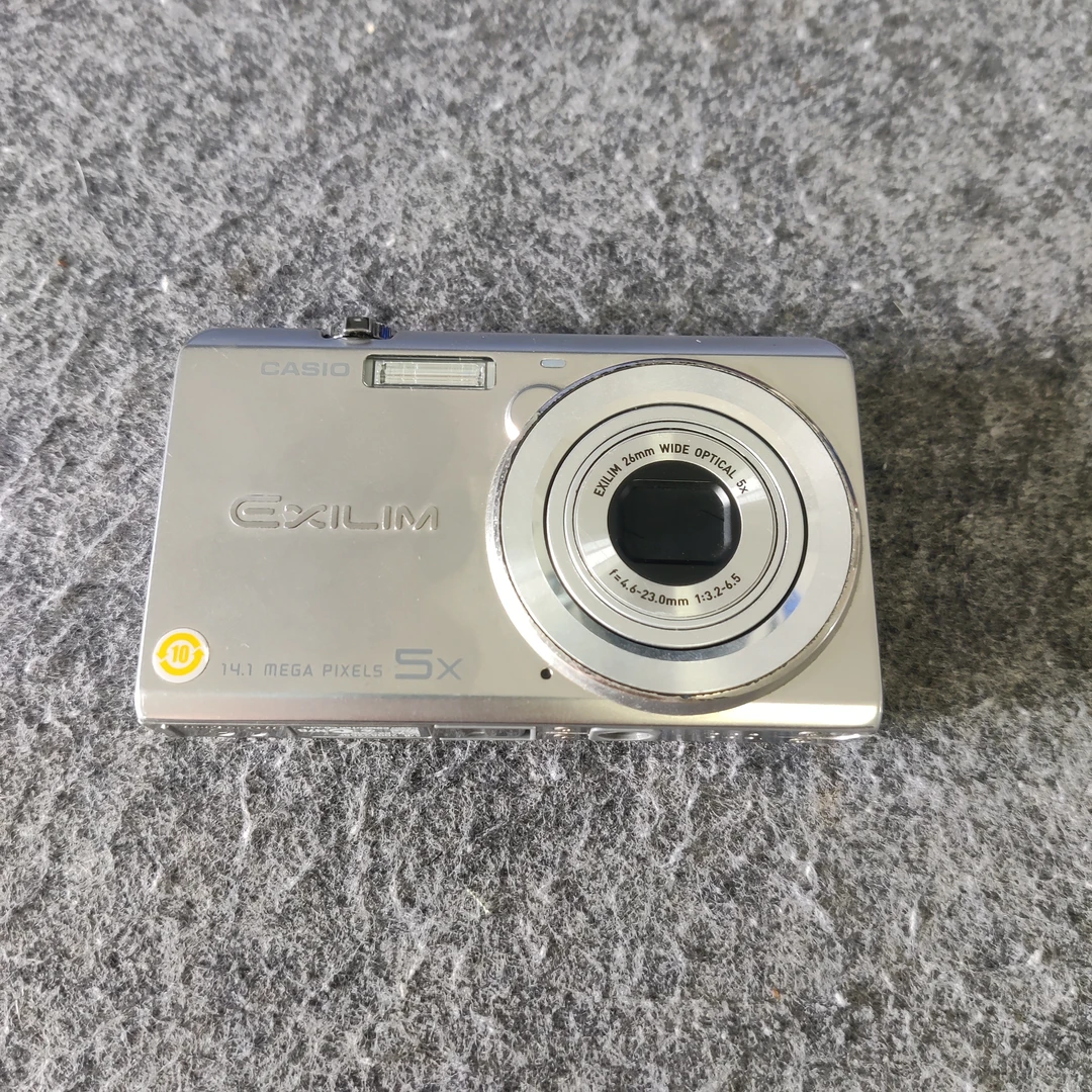 9新 Casio/卡西欧  【EX-ZS10】 1410w像素 专业人像美颜 多滤镜