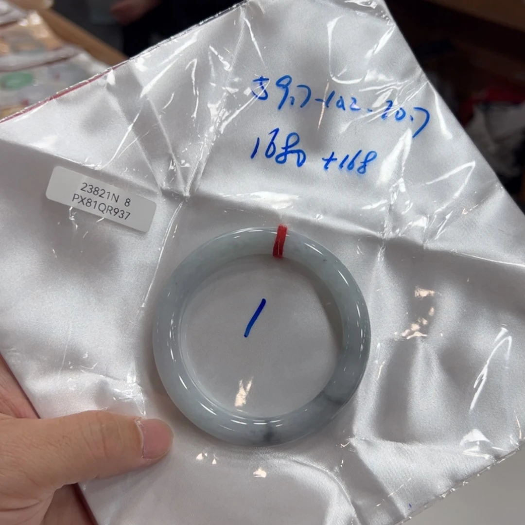 【闪购商品】翡翠手镯未镶嵌买断不退不换