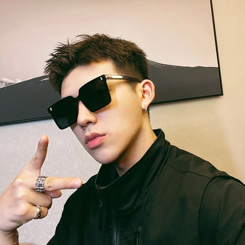 方形墨镜男2022新款潮男士开车专用防紫外线太阳眼镜女高级感ins