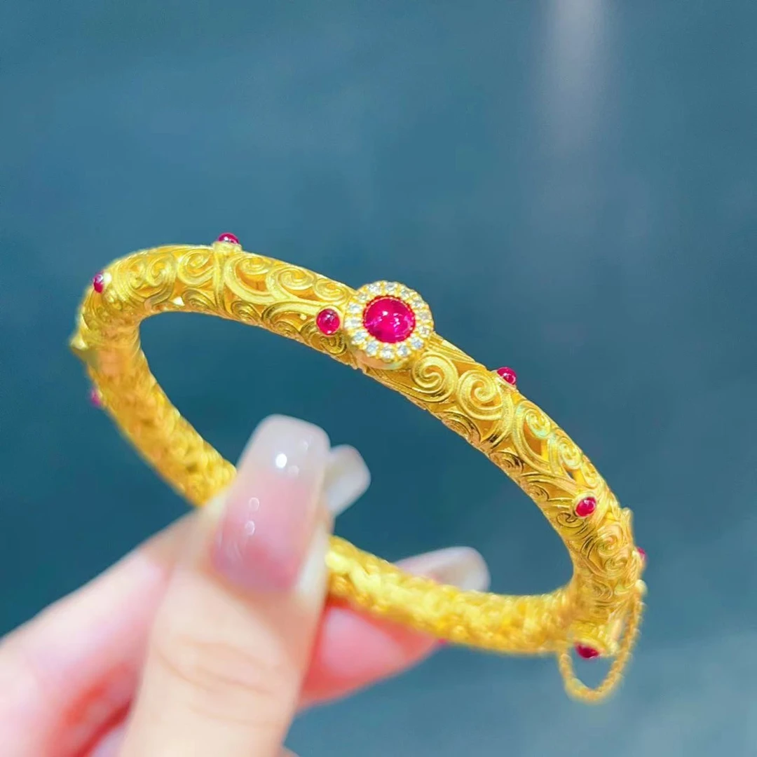 【新美源】足金999 镶嵌工艺 浪漫花园卡扣镯