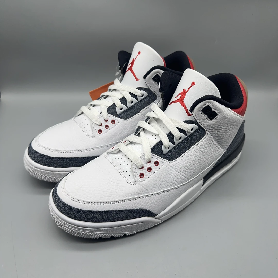 44.5码 全新aj3复古篮球鞋  公价2899