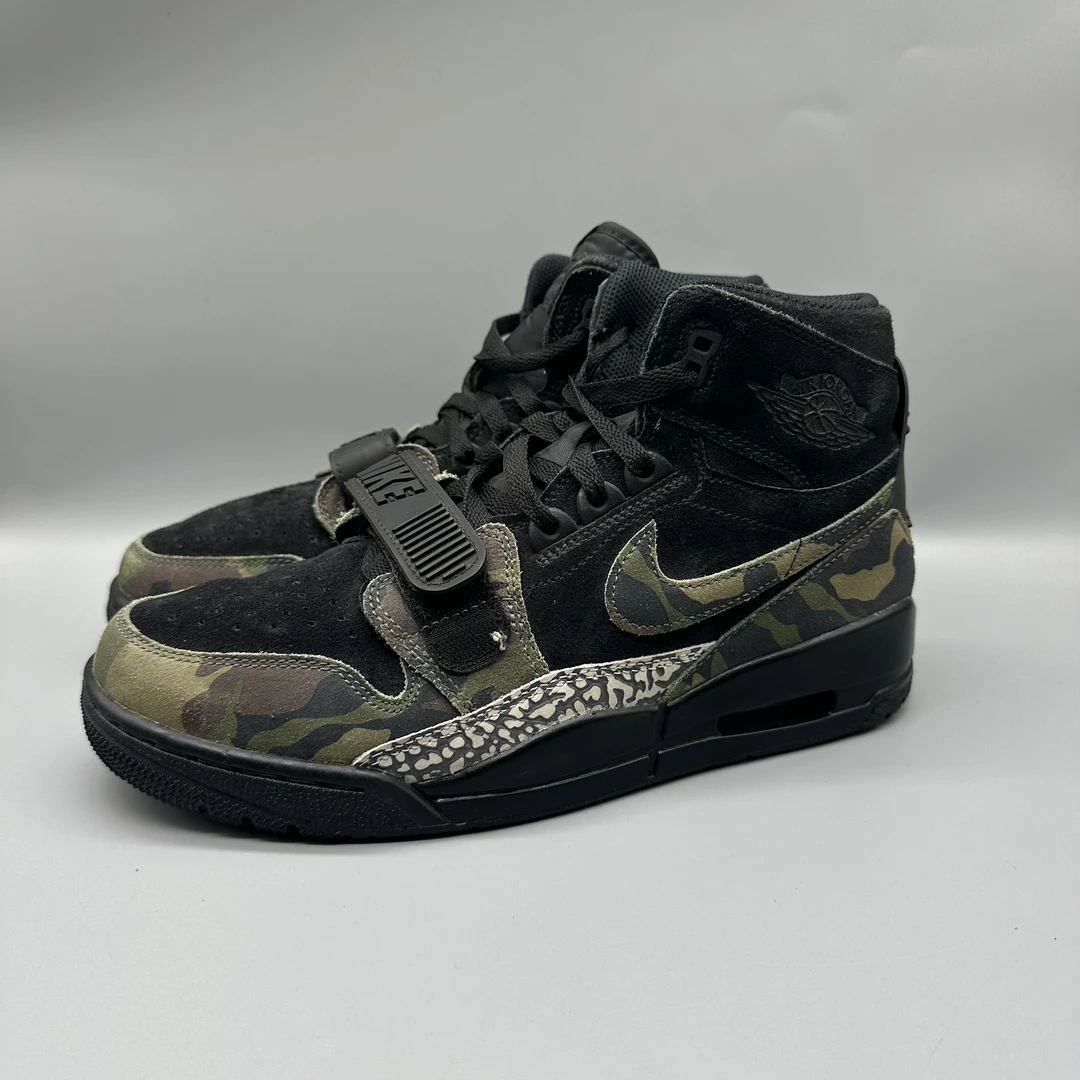 43码Nike312运动鞋 黑绿迷彩  二手