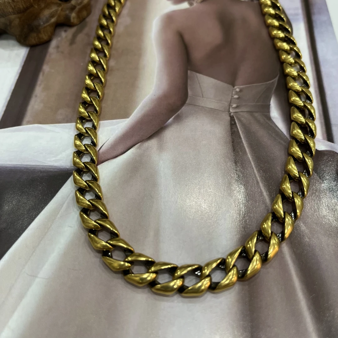 金潮坊珠宝  时尚轻奢气质百搭精致复古古巴老板项链电黑足金999