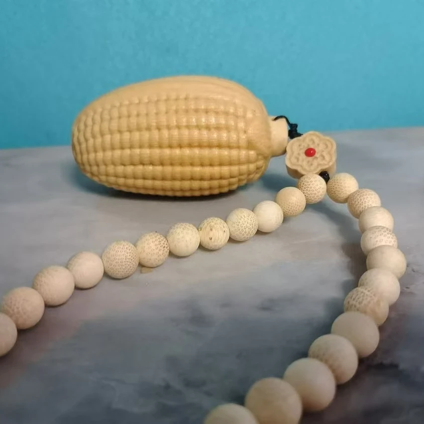 【竹堂轩】实心竹雕刻摆件 手把件 福利款小玉米带配饰