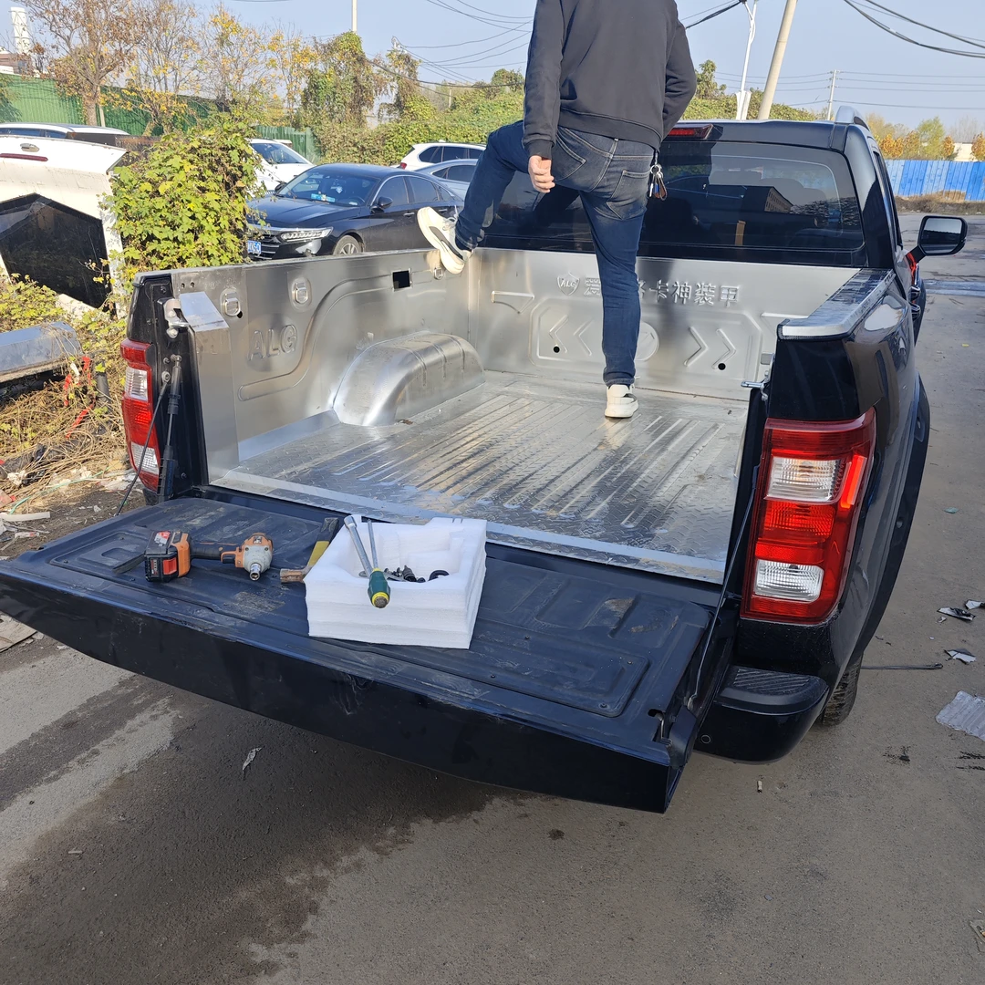 福田火星七皮卡专用201不锈钢货箱宝后备箱垫冲压成型