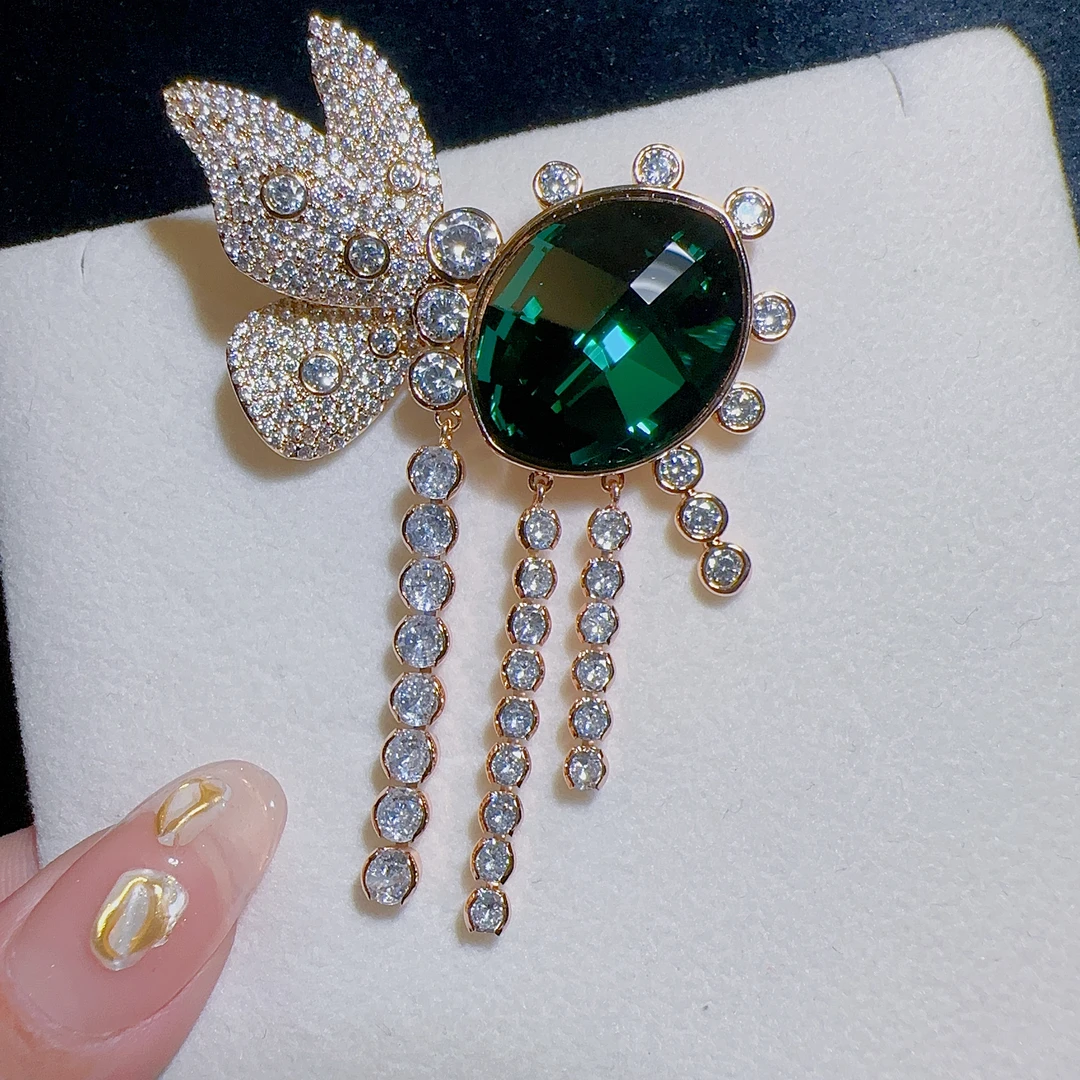 铜合金胸针 奢梵 正品施华洛1010 蝴蝶流苏 微镶 胸针 品牌