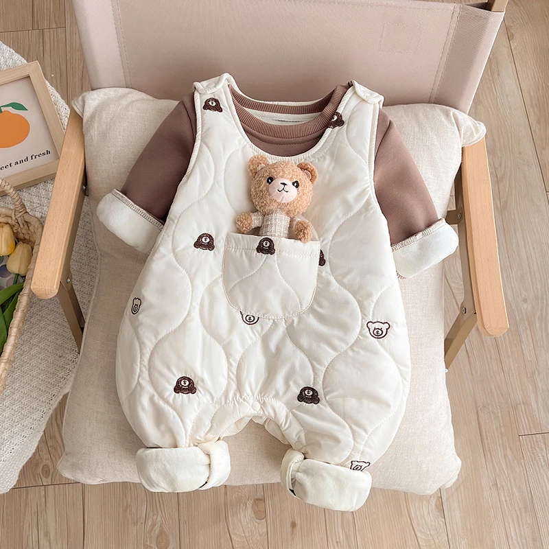 婴儿薄棉连体衣新生儿加棉背带裤秋冬季洋气衣服周岁套装外出爬服