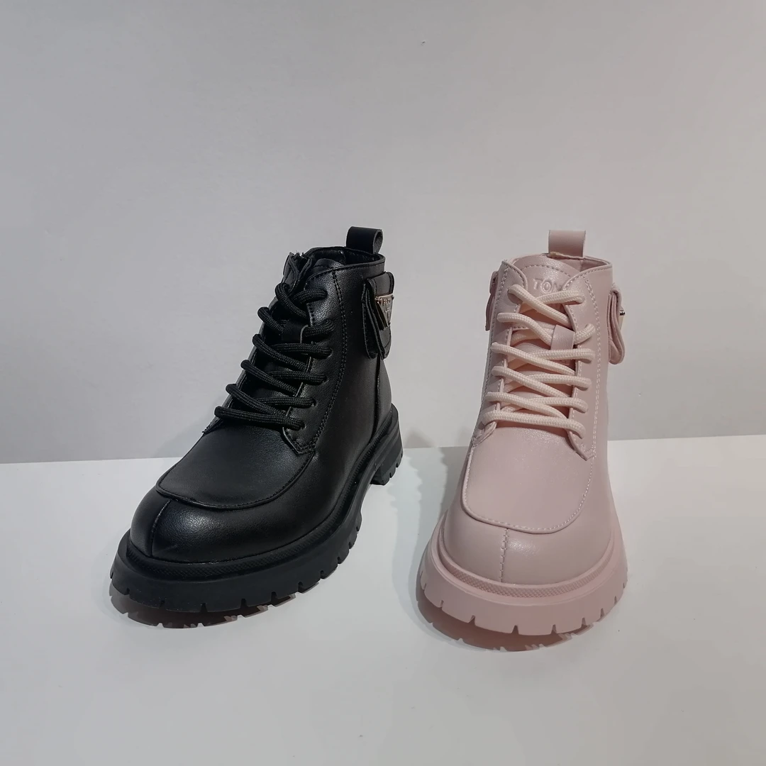 7178舒适简约女单靴