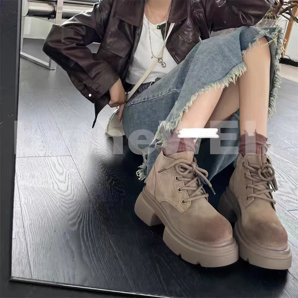 Z213-欧洲站马丁靴女2023年新款复古英伦风擦色百搭厚底真皮短靴