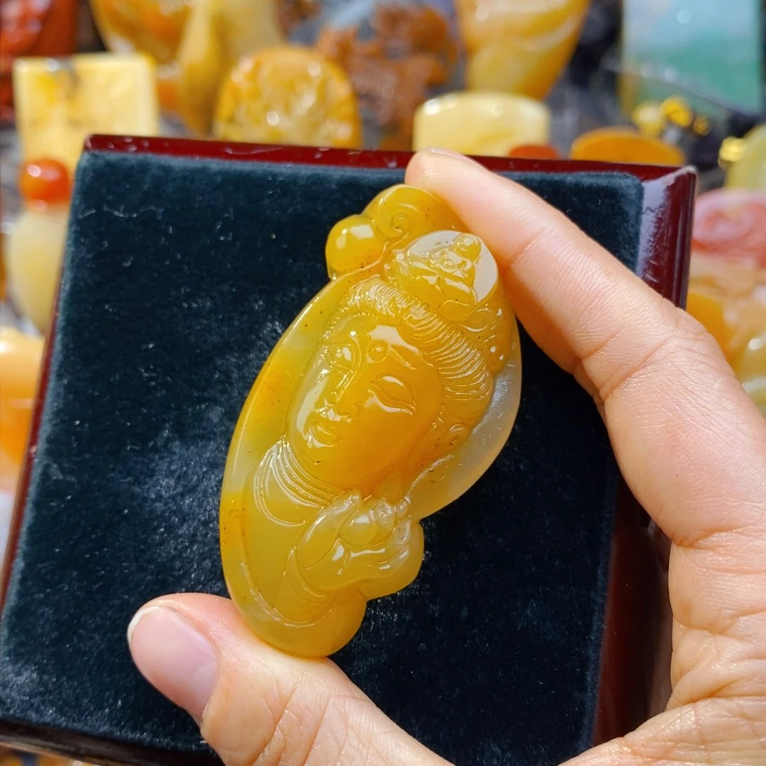 石英质玉（黄龙玉）颈饰未镶嵌