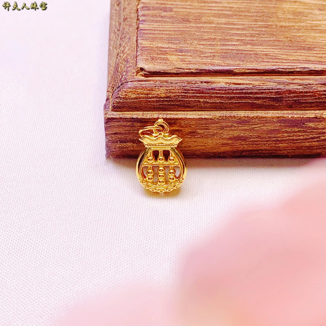 吊坠足银 足银 时尚精美百搭 金色算盘吊坠