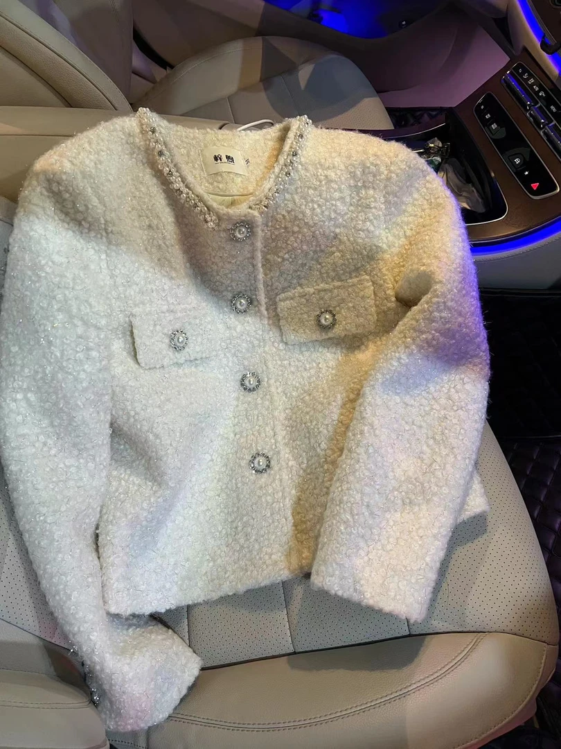 【90白鸭绒】法式珍珠领白色小香风外套女短款富家千金感气质上衣