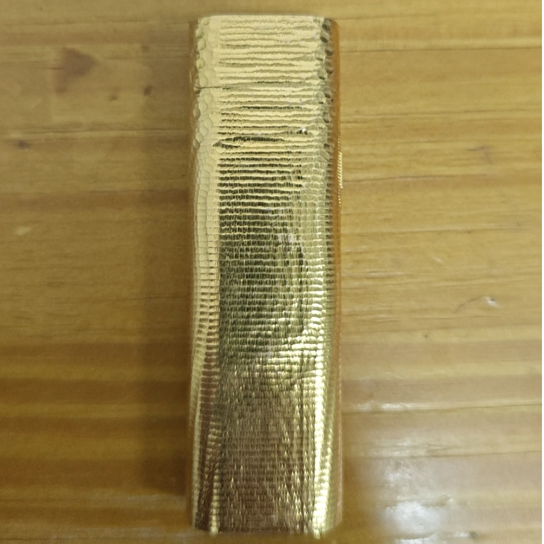 IC503金色横条纹气体打火机