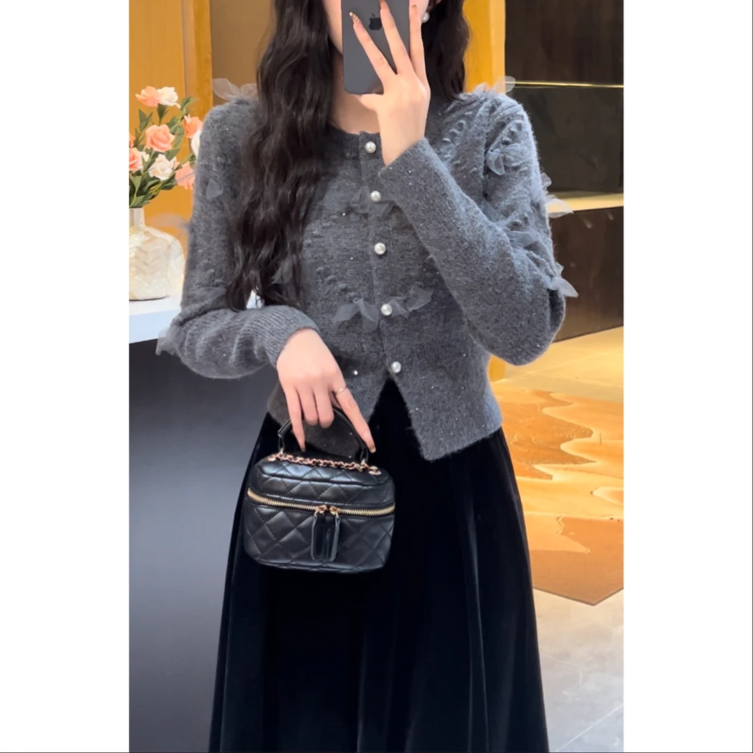 【豆蔻甜心】秋冬新款甜美拼接蕾丝蝴蝶结圆领毛衣短款针织开衫上衣