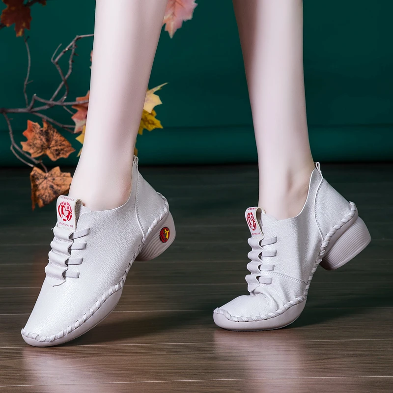 真皮软底休闲鞋平底防滑妈妈鞋一脚蹬中老年舞蹈鞋手工鞋春夏女款