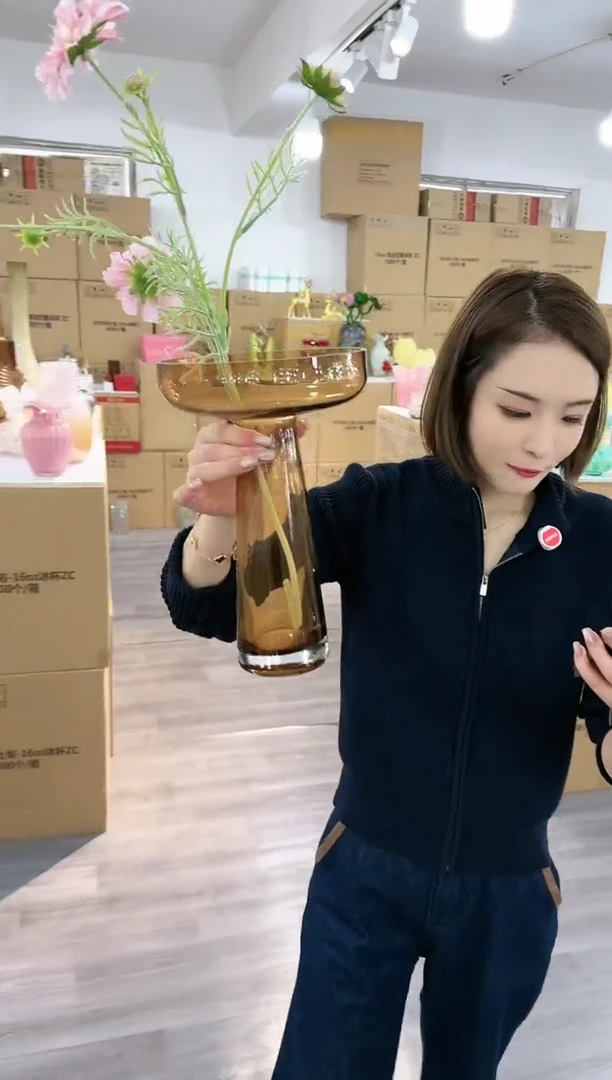 【闪购商品】兮梦花器Y-36晚