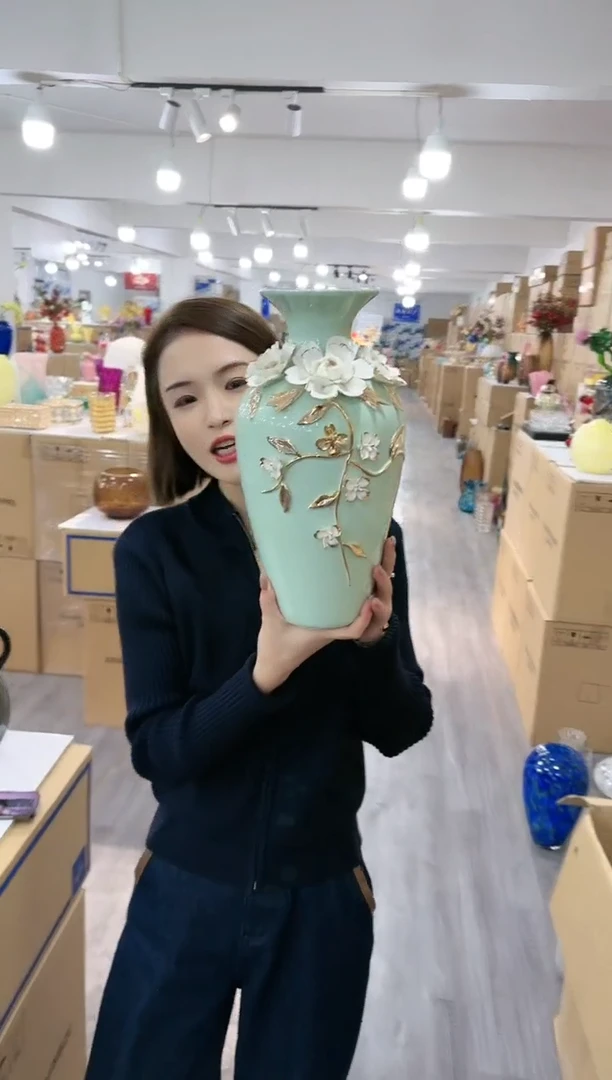 【闪购商品】兮梦花器Y-7晚