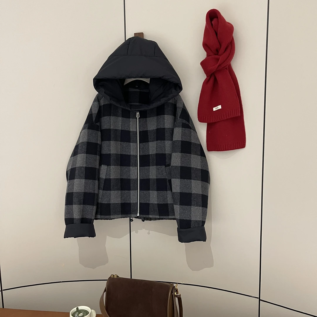 新款气质休闲韩版简约连帽格子外套W87166