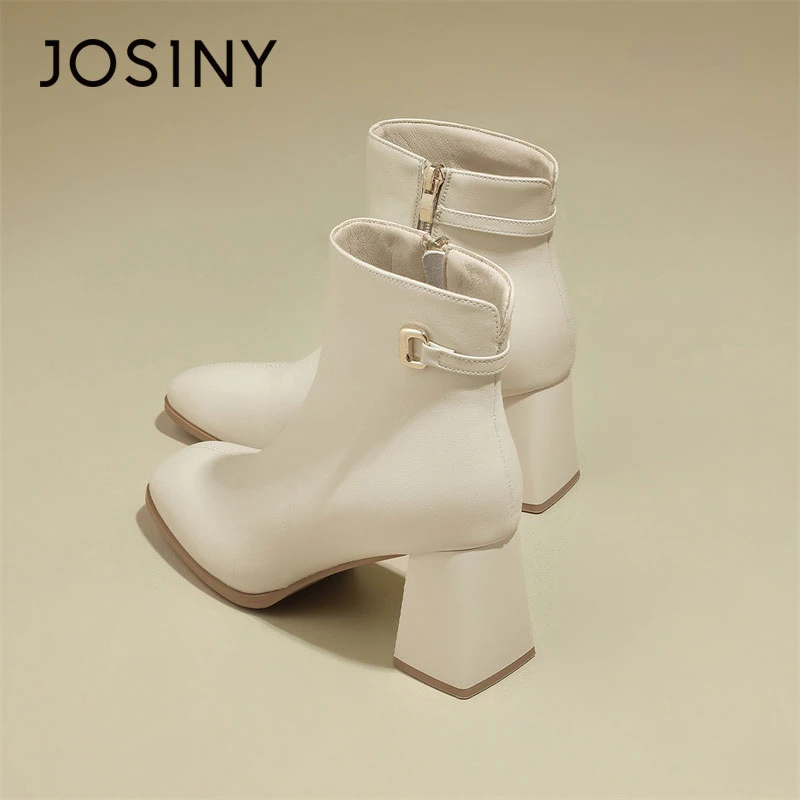JOSINY/卓诗尼女鞋2023秋冬季新款白色粗跟短靴增高尖头靴子百搭
