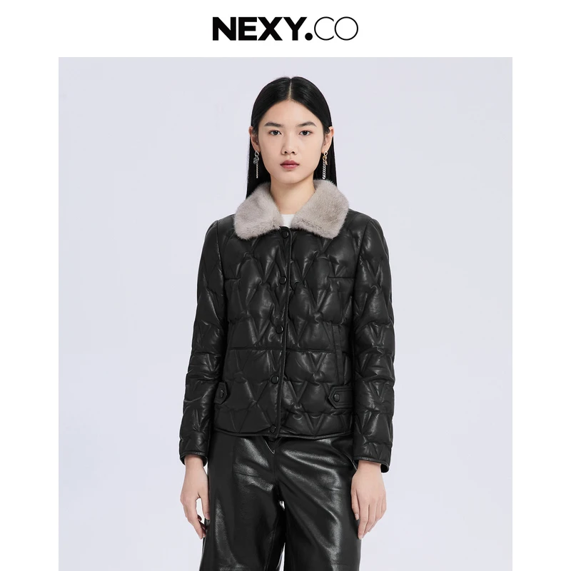 NEXY.CO/奈蔻皮保暖羽绒外套翻领黑色小香风设计师修XP00173W0