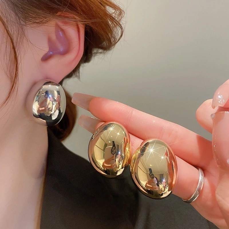 秋冬时尚轻奢个性百搭小众感高级法式气质耳钉夸张女