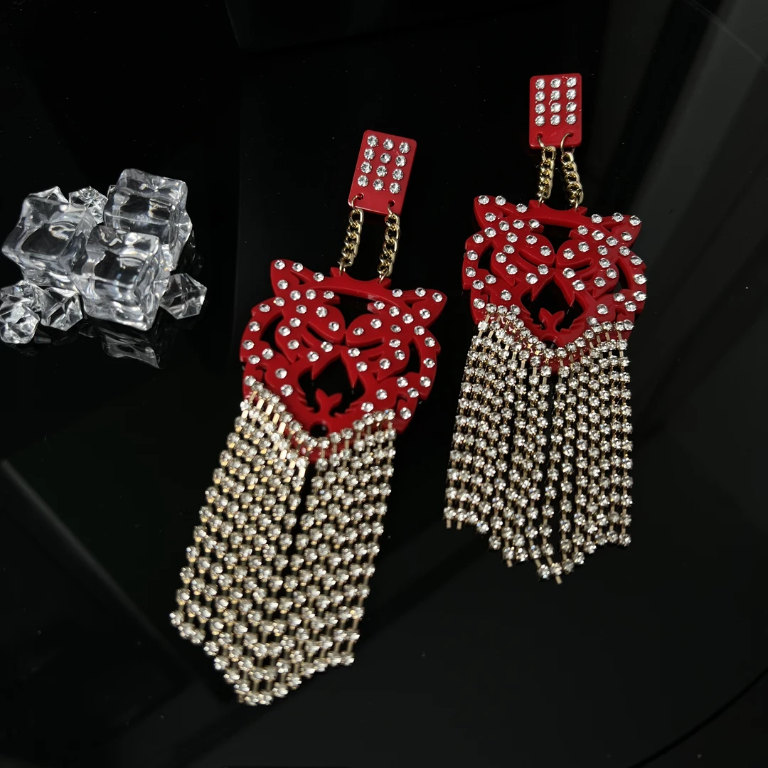 铜合金合成锆石耳饰 Vintage法式走秀款大老虎耳环