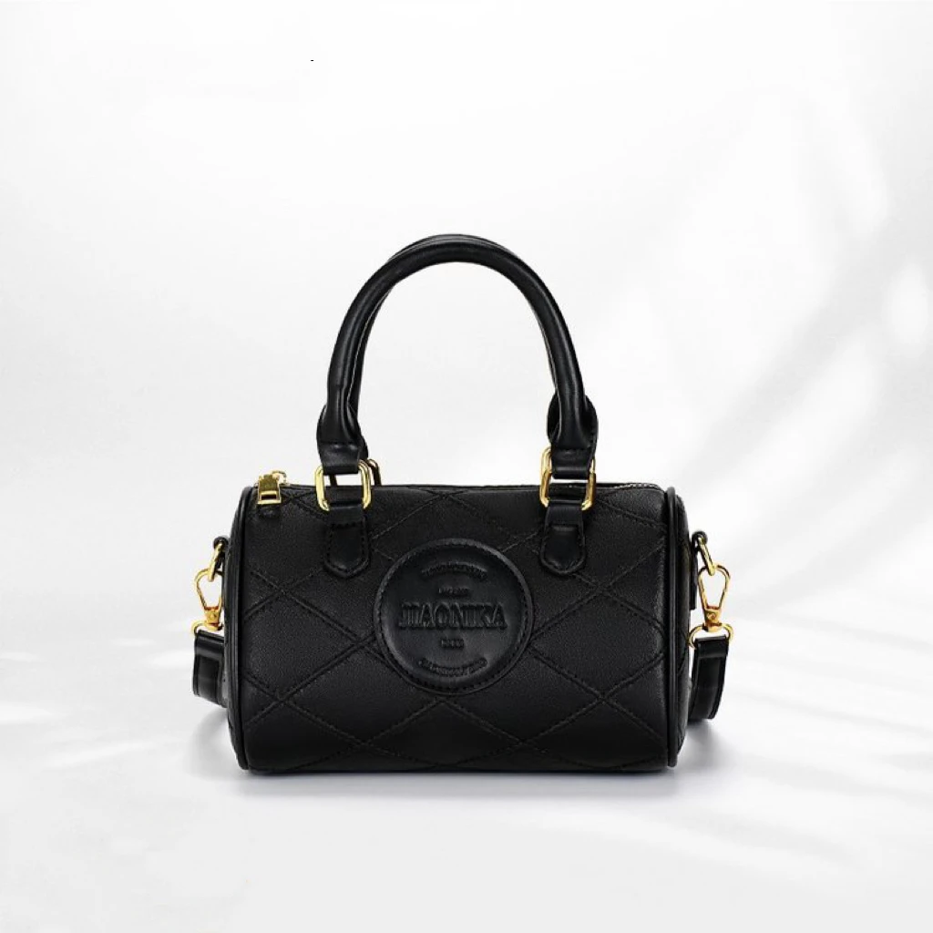 6217 黑色 高品质时尚百搭单肩斜挎包 JNK （长19高13厚9）