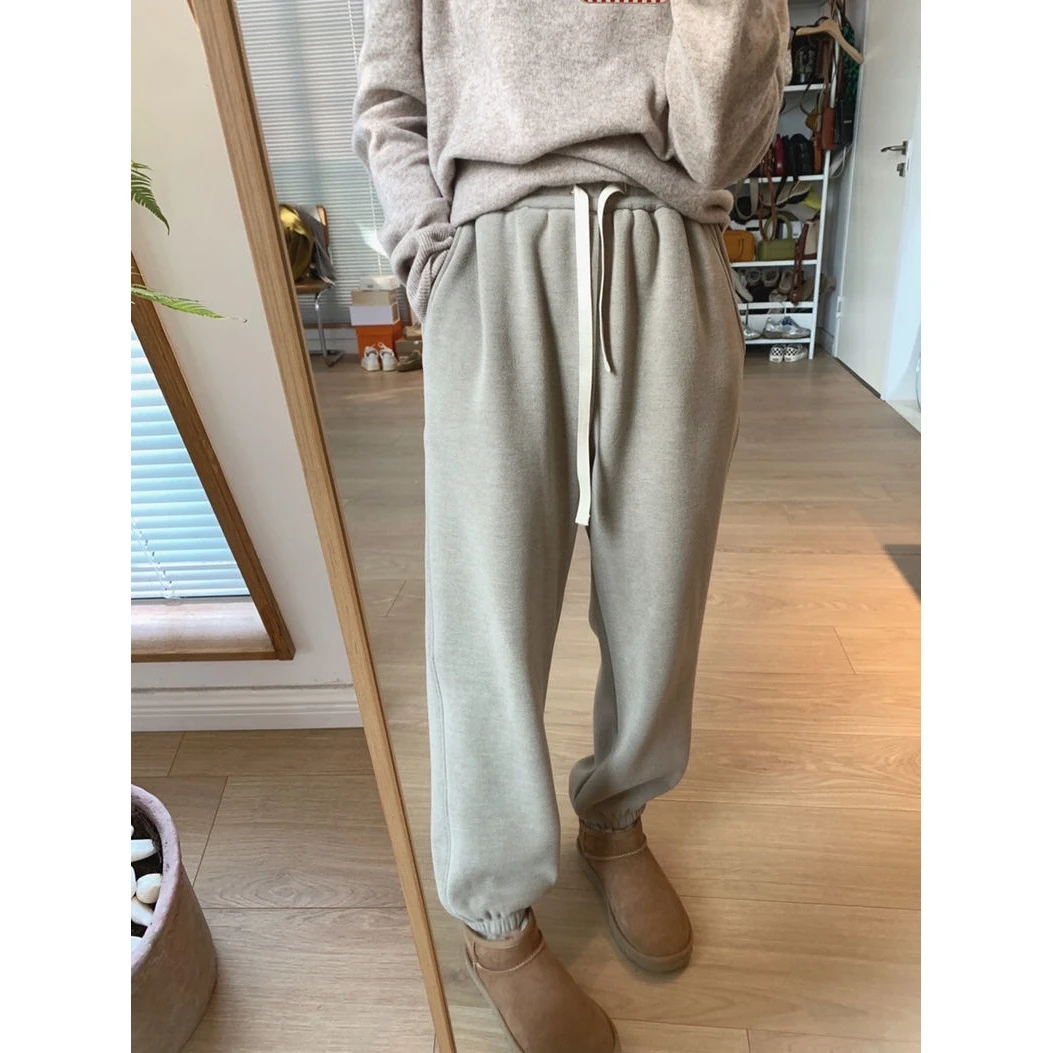 2023年冬季加绒厚实保暖高腰松紧舒适束脚学院风休闲运动卫裤女