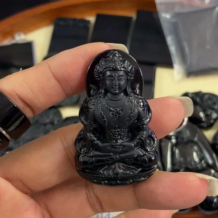 翡翠颈饰未镶嵌墨翠度母