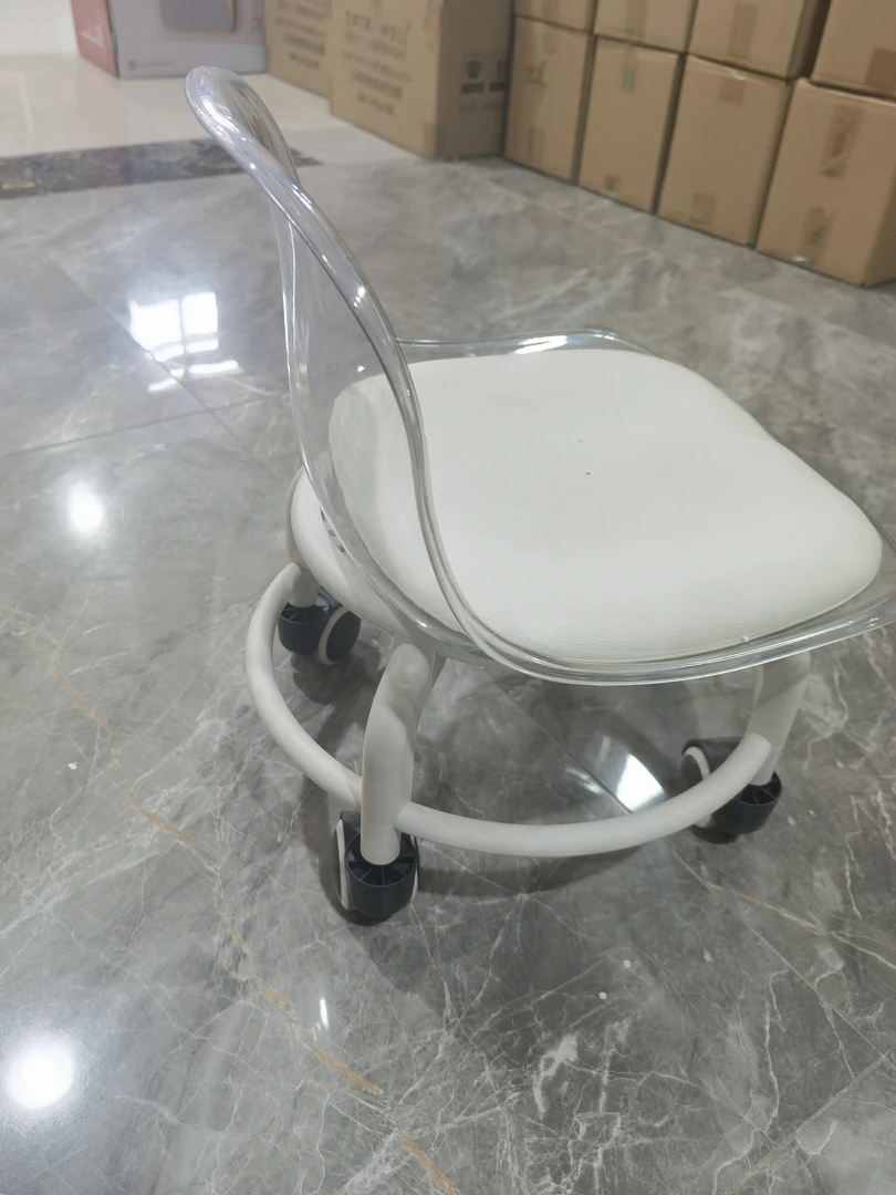 可以带靠背凳子万向轮颜色款式随机