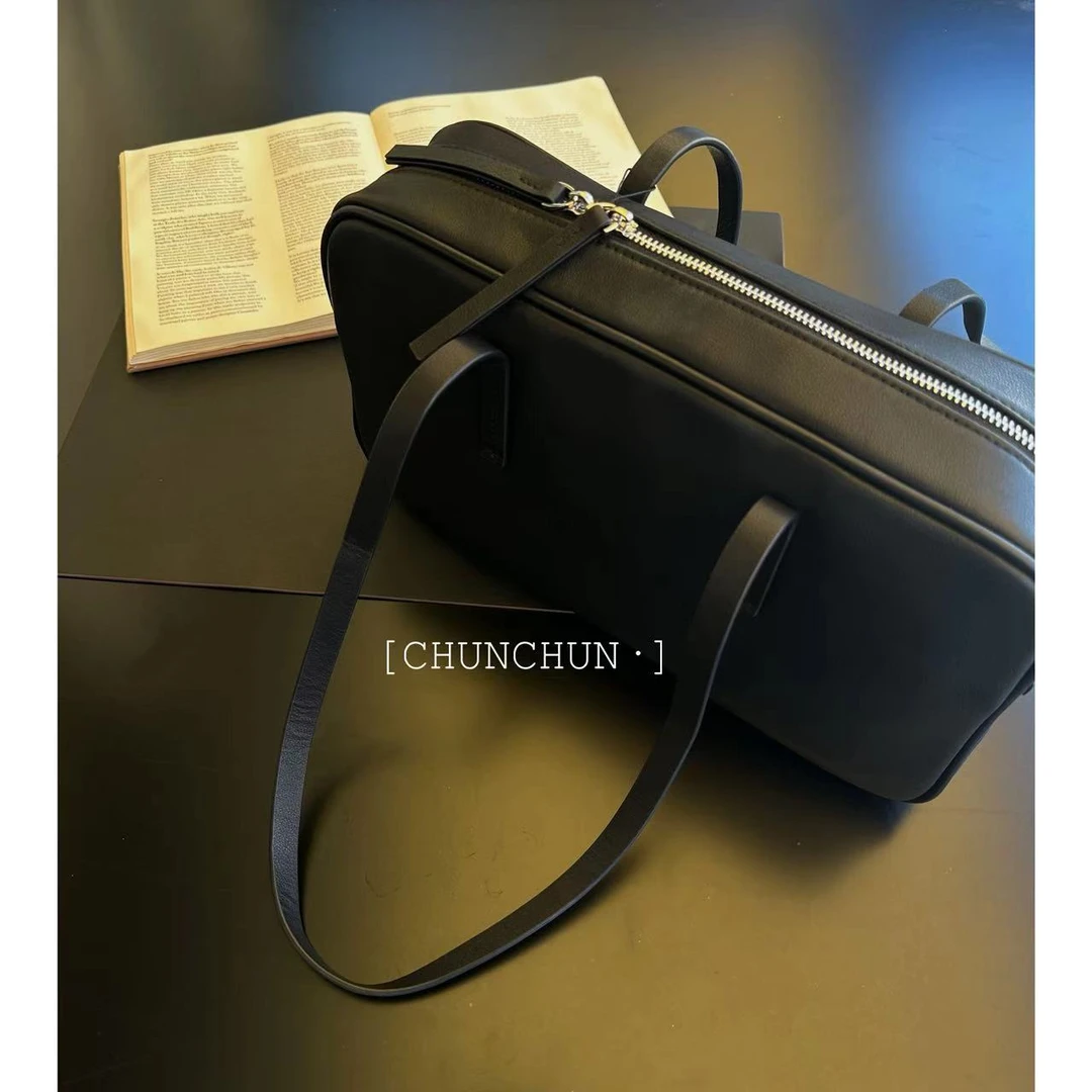 【纯纯女装】高品质老钱风极简单肩包 40645