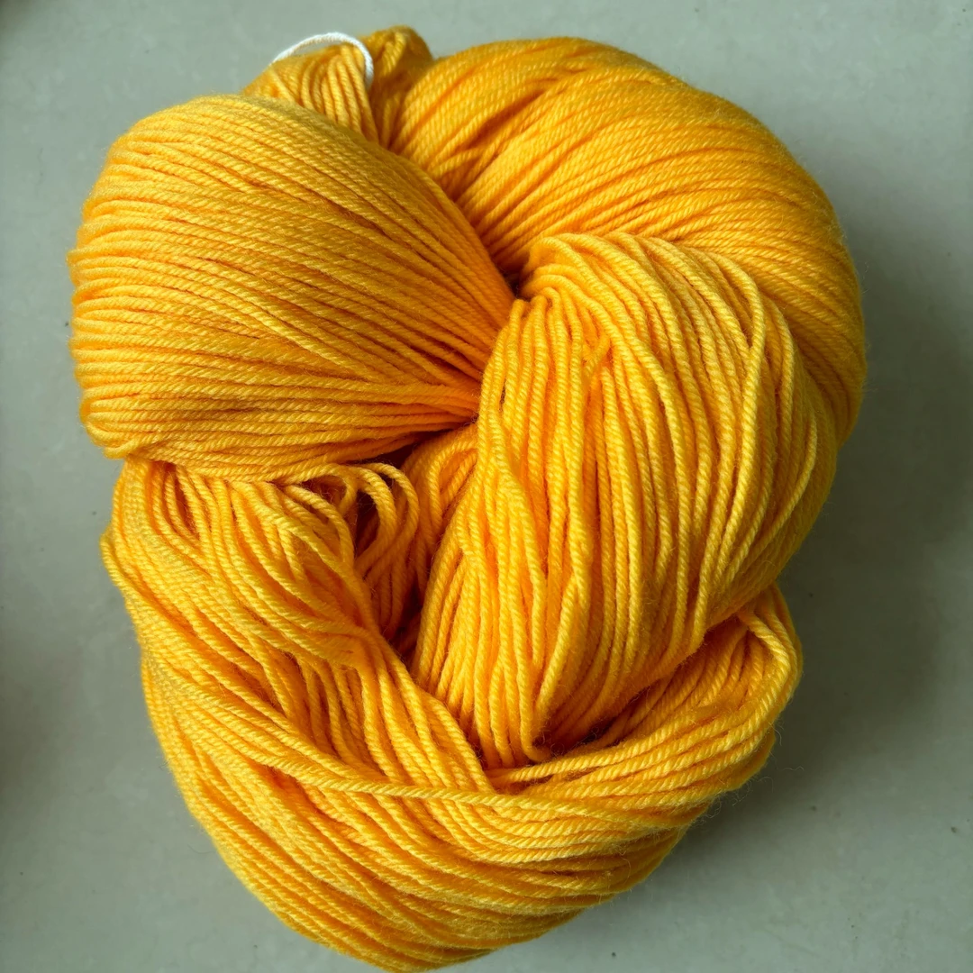 羊毛线花式细线手编绣花手工钩织细毛粗毛