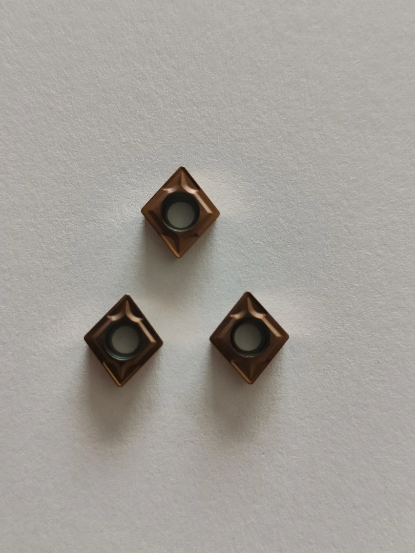 小菱形镗孔刀片加工钢件不锈钢CCMT060204