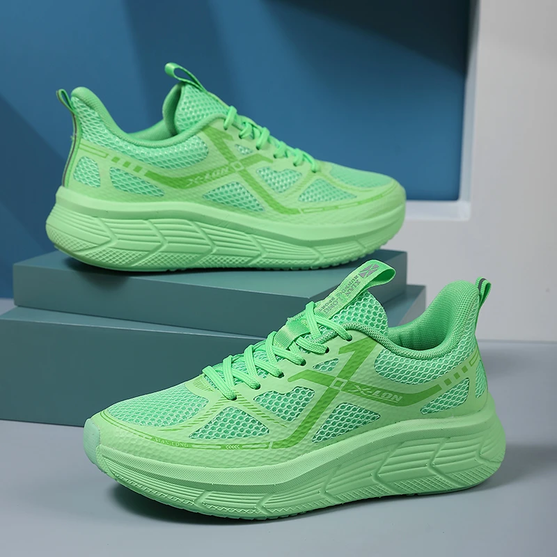 马拉松专业跑鞋减震回弹运动鞋男女同款避震跑软底跳舞跳操跳绳鞋