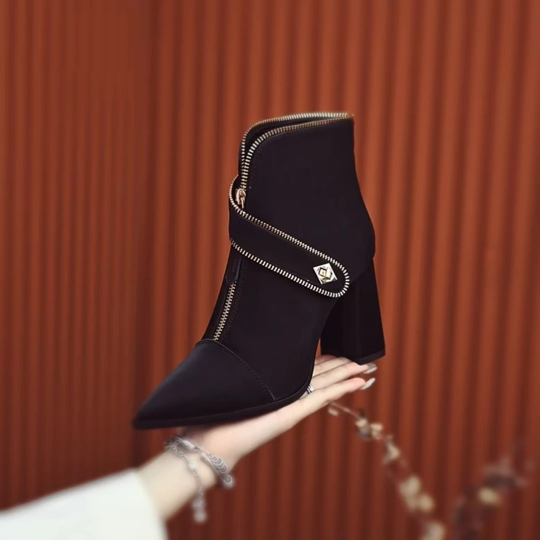 【撤柜清库存】洋气短靴前拉链粗跟时尚百搭靴子